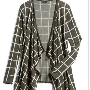 Dark green graphic cardigan.